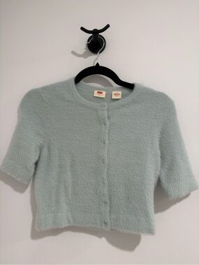 Levis top